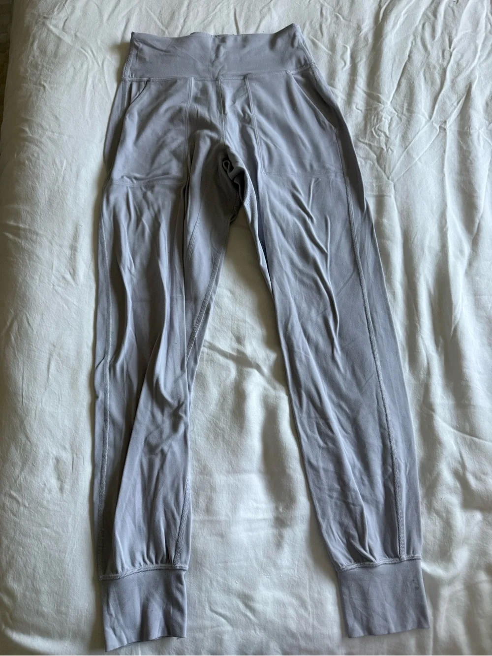 lululemon athletica some pilling
